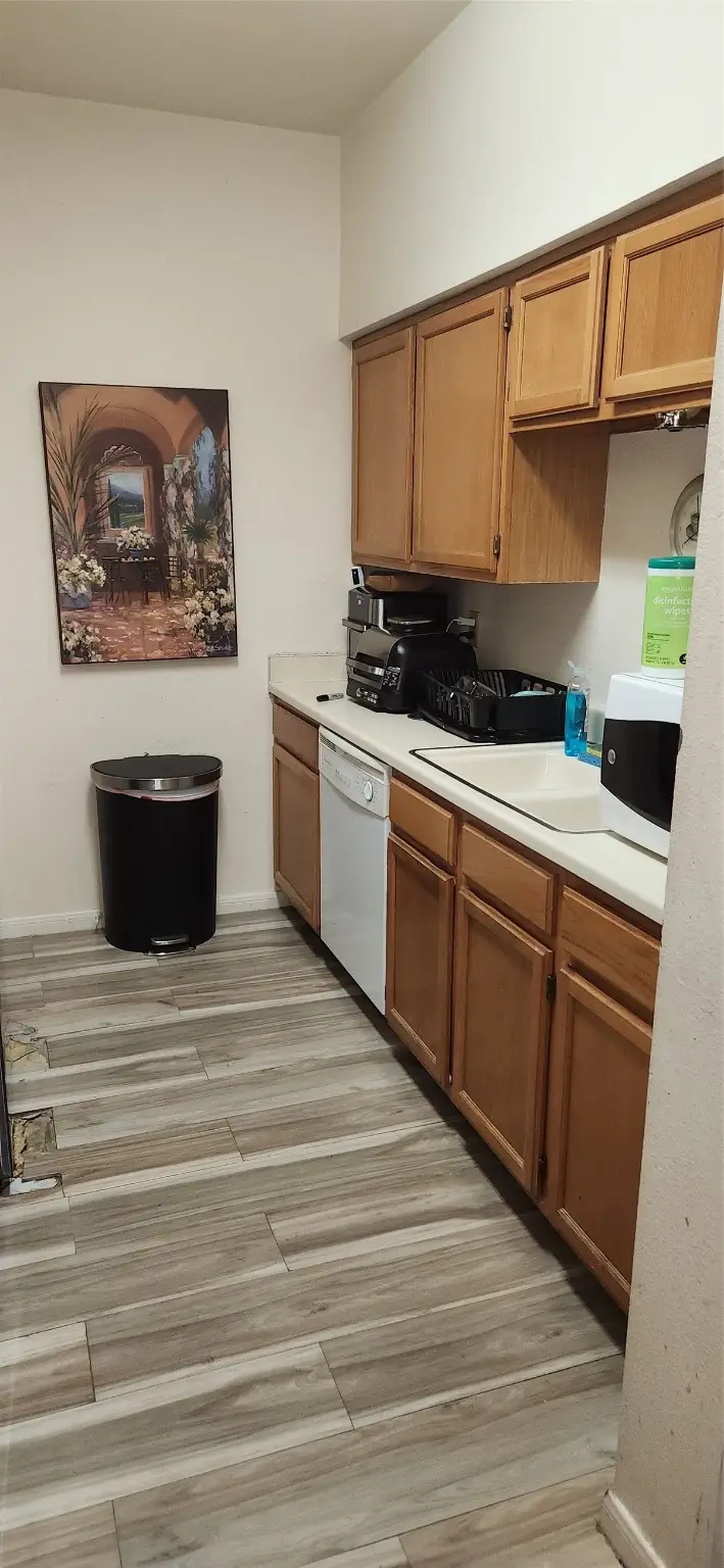 4001 Tanglewilde Street #1204, Houston, TX 77063 - Image #3