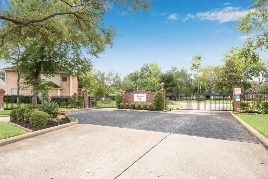 76 Champion Villa Drive, Houston, TX 77069 - Image #3