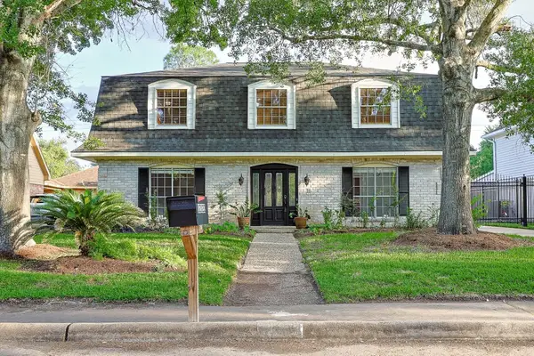 12123 Waldemar Drive, Houston, TX 77077