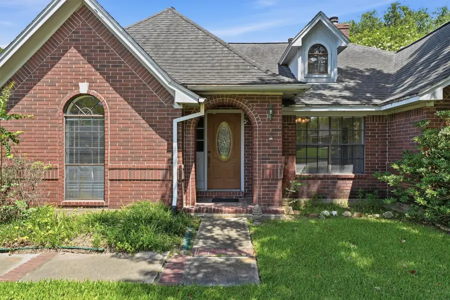1013 Glenshannon Avenue, Friendswood, TX 77546 - #2