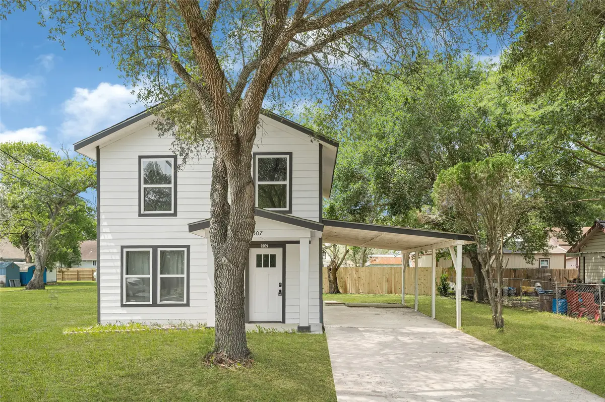 507 E 3rd Street, El Campo, TX 77437 - #1