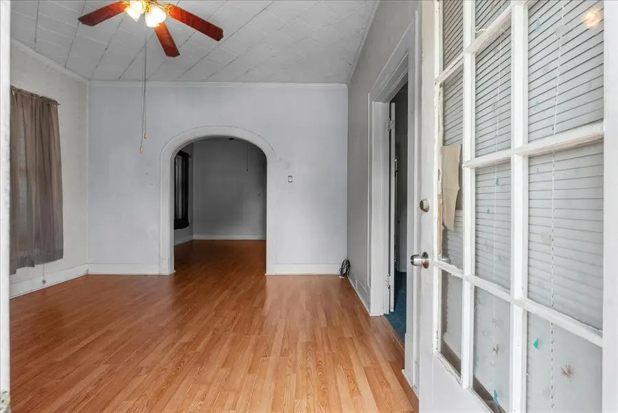 3322 Avenue Q 1/2, Galveston, TX 77550 - #3