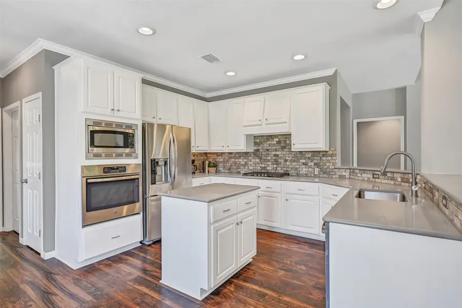 3203 Autumn Bay Court, Friendswood, TX 77546 - #3