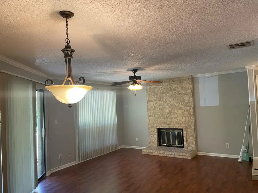 11843 Braesview, San Antonio, TX 78213 - Image #2
