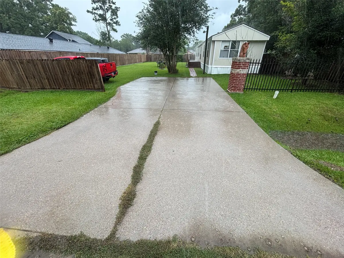 4715 3rd Street, Bacliff, TX 77518 - #1