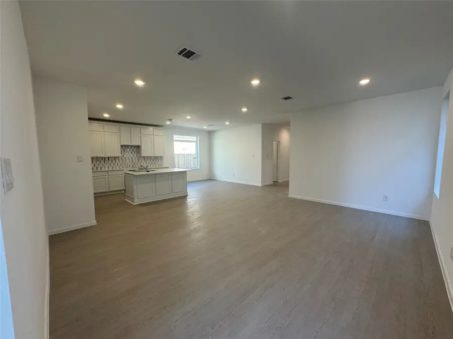 1058 Blue Stone Drive, Beasley, TX 77417 - Image #3