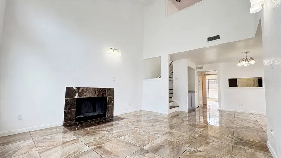 6633 W Airport Boulevard #101, Houston, TX 77035 - Image #2