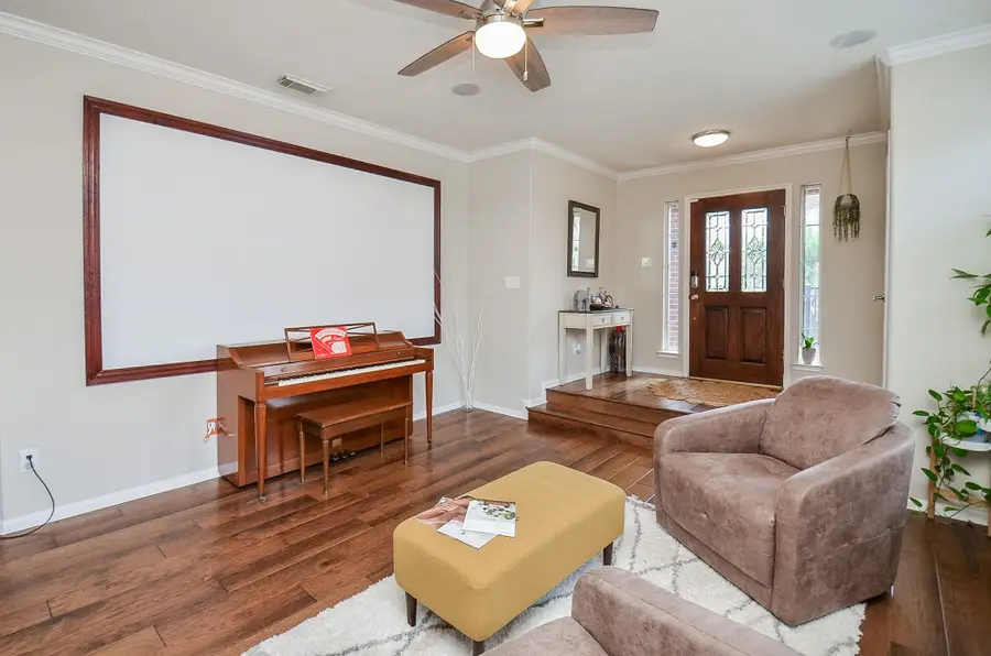 3654 Royal Royce Drive, Houston, TX 77042 - Image #3