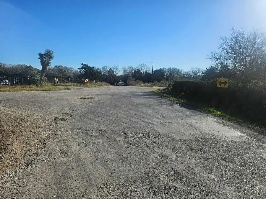 7091 Chadwick Hogan Road, Chappell Hill, TX 77426 - Image #2