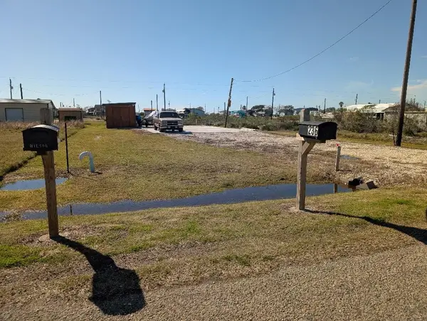 170 White Cap Street, Sargent, TX 77414