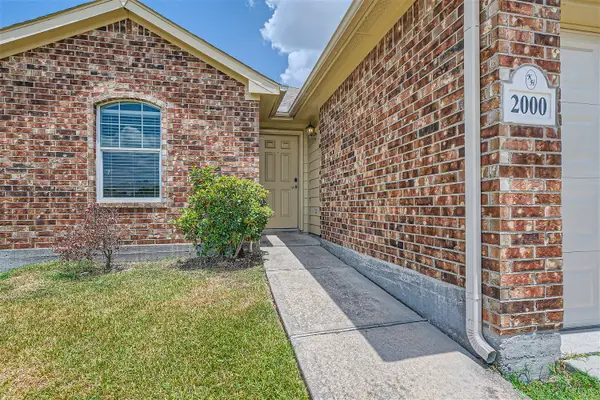 2000 Briar Grove Drive, Conroe, TX 77301