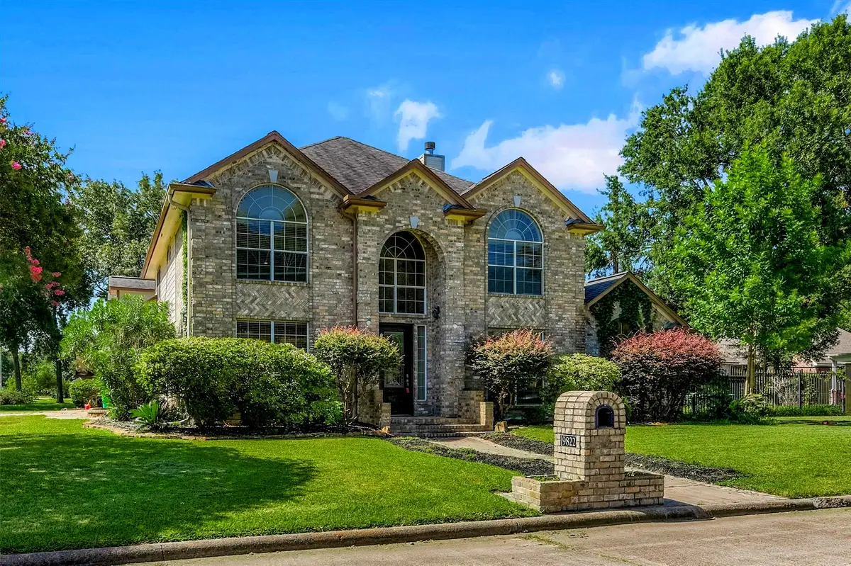 9822 El Chaco Street, Baytown, TX 77521 - #1