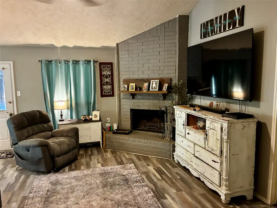 2 Sarita Road, Angleton, TX 77515 - #2