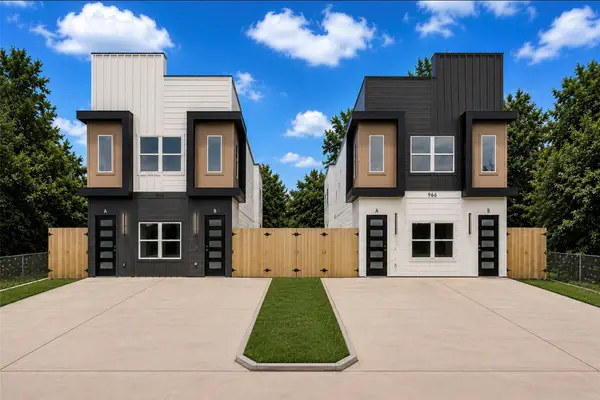966 & 968 South Lane #A/B, Houston, TX 77088
