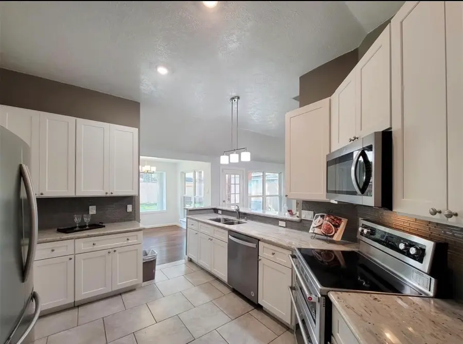 5919 Central Falls Drive, Houston, TX 77041 - #3