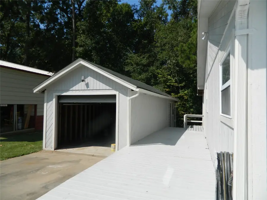 90 Cove Road, Coldspring, TX 77331 - Image #2