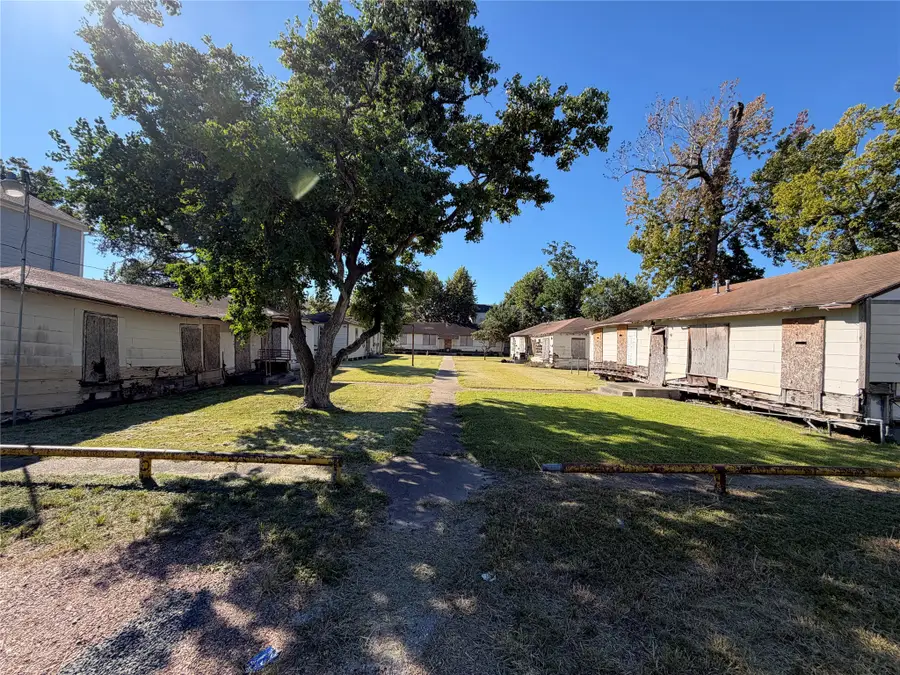 511 Marcella Street, Houston, TX 77091 - #2