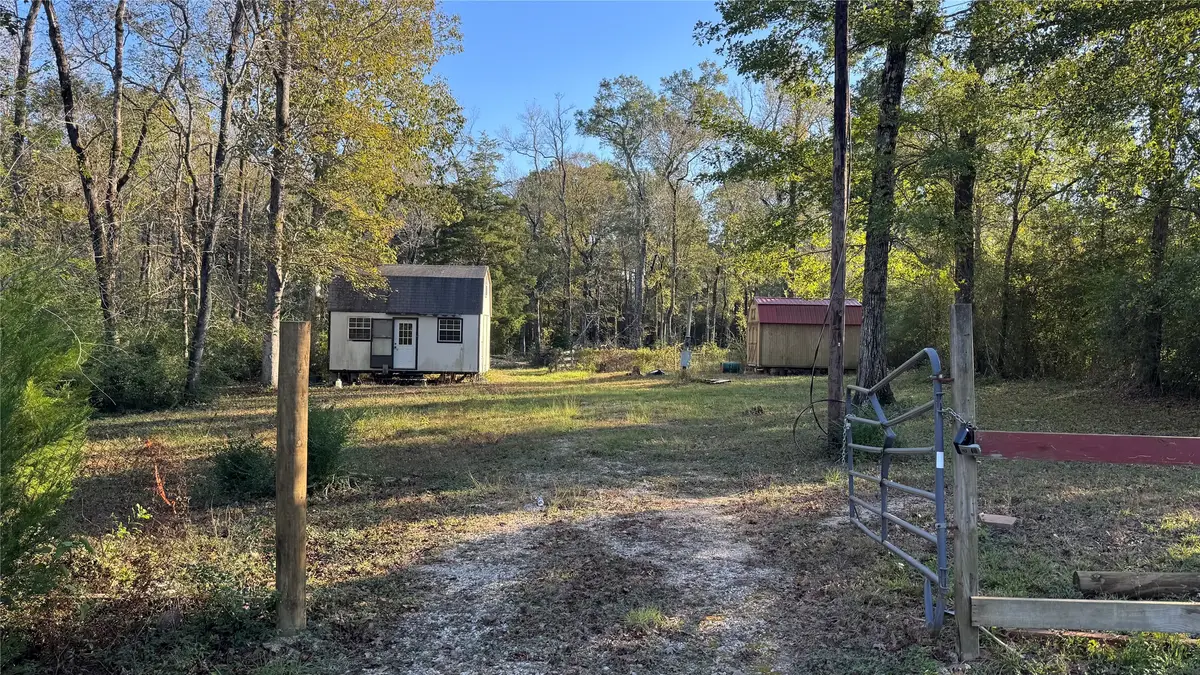 120 Eagle Creek Drive, Cleveland, TX 77328 - Image #1