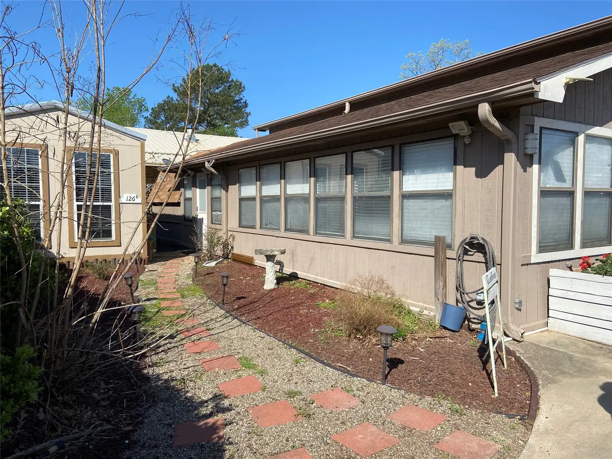 126 Blue Jay, Livingston, TX 77351 - Image #1