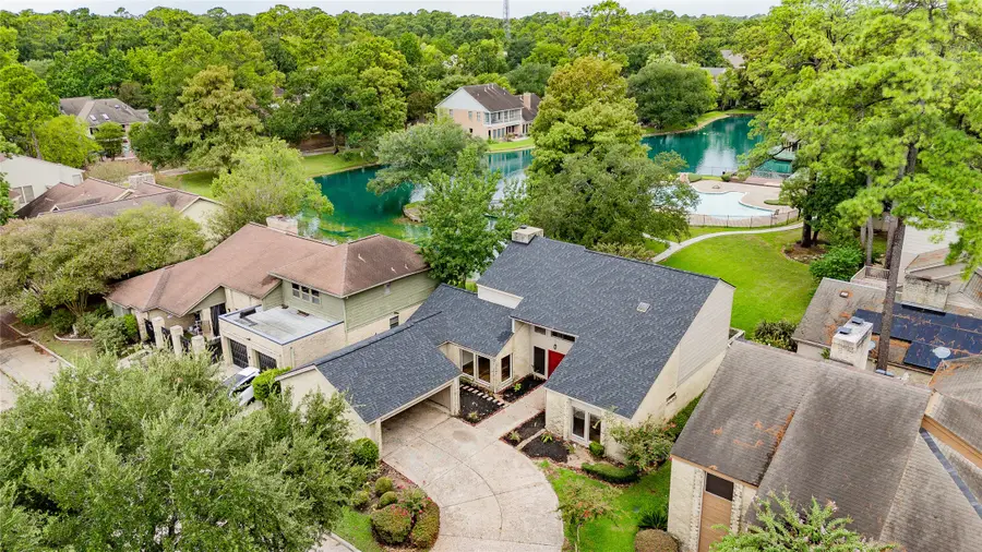 175 Old Bridge Lake, Houston, TX 77069 - Image #2