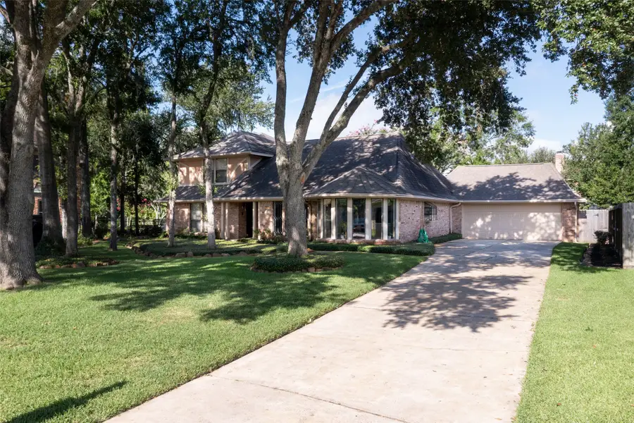 3506 Crosscreek Court, Missouri City, TX 77459 - Image #2