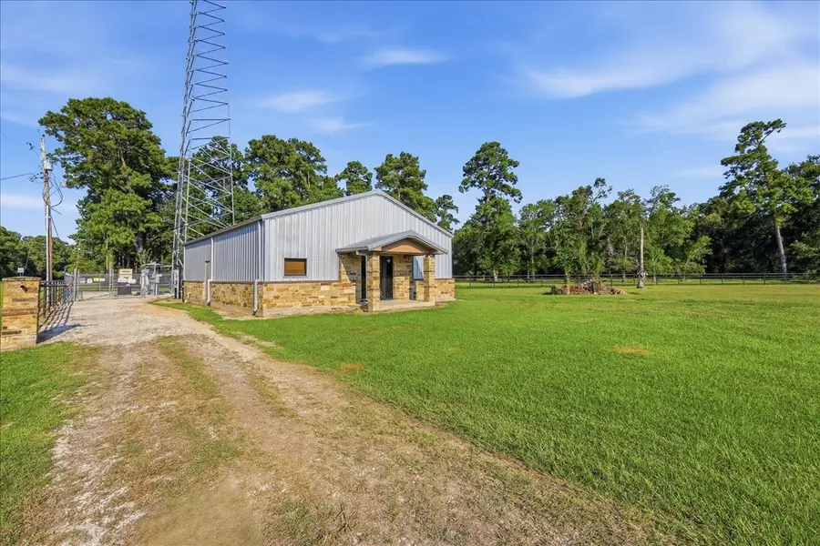 3438 Fm 563, Anahuac, TX 77514 - #2