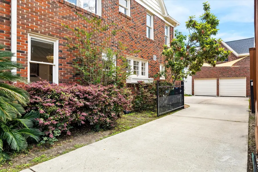 1925 Banks Street, Houston, TX 77098 - #3