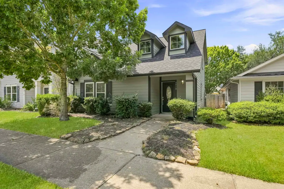 3918 Federal Lane, Missouri City, TX 77459 - #1