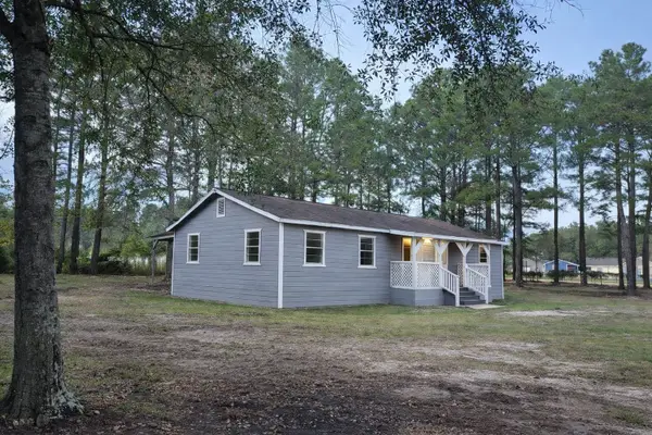 221 Macie Lane, Cleveland, TX 77328