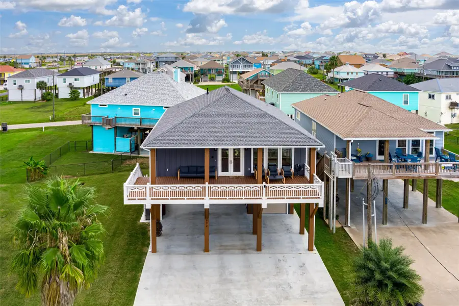 972 Driftwood Drive, Crystal Beach, TX 77650 - #2