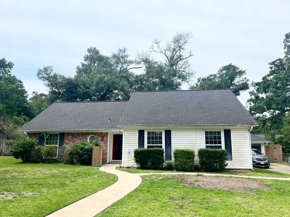 208 Pine Valley, Huntsville, TX 77320 - #1