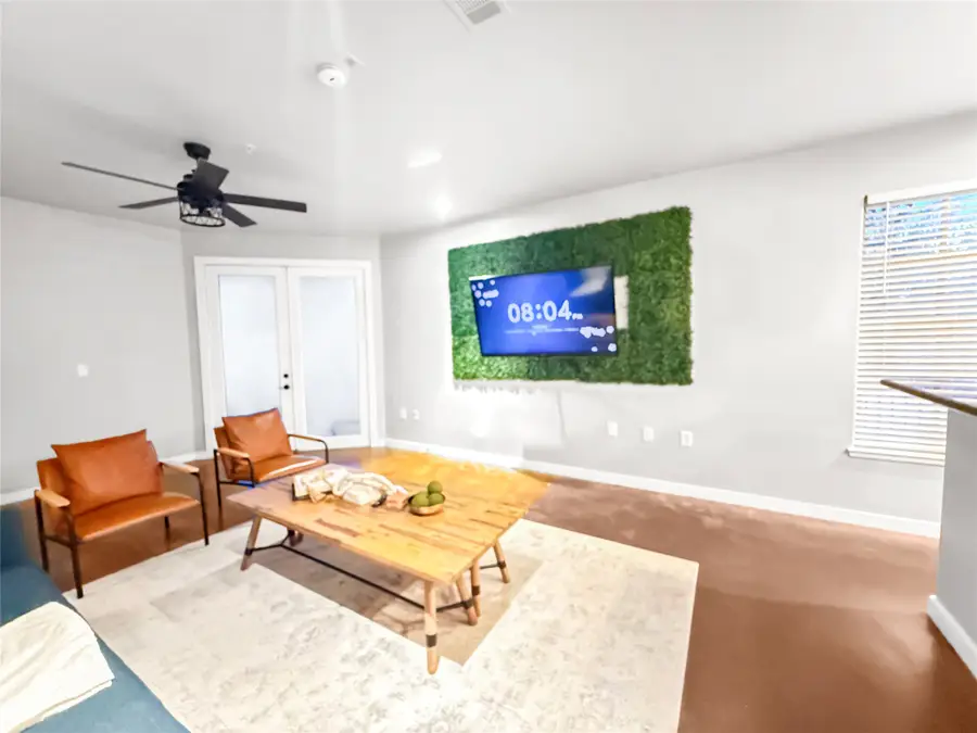 2216 Chenevert Street #4, Houston, TX 77003 - #3