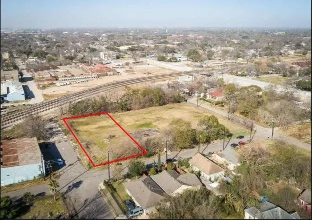 2295 Harrington Street, Houston, TX 77026 - Image #3