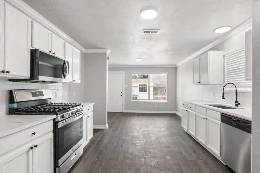 14211 Brunswick Point Lane, Houston, TX 77047 - #2