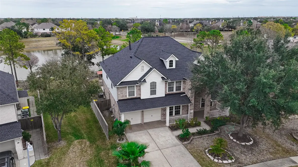 2211 Signal Hill Drive, Pearland, TX 77584 - #1