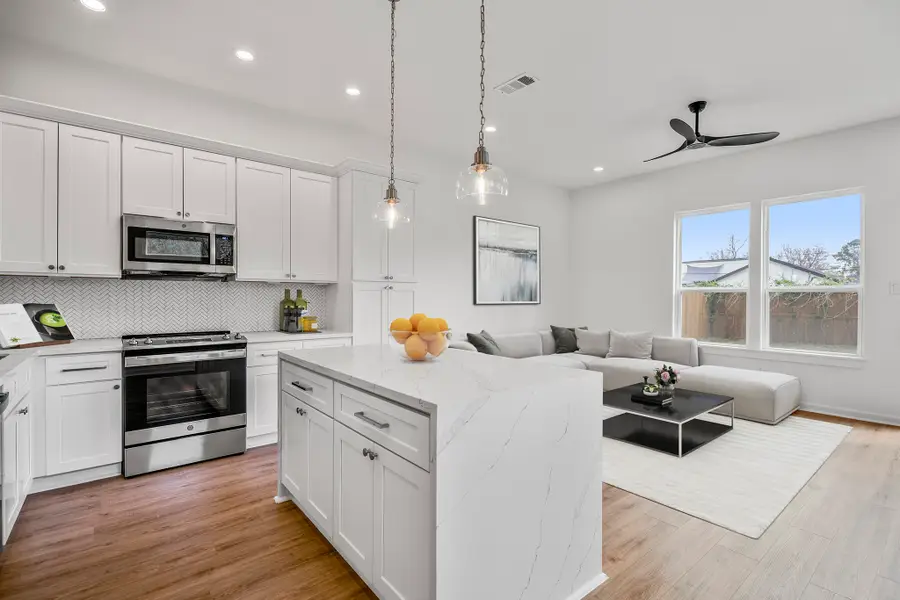 8210 Venus Street, Houston, TX 77088 - Image #3