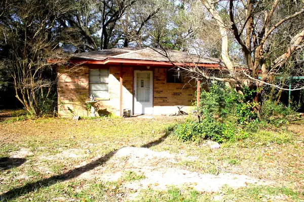 386 Lawrence Road, Trinity, TX 75862