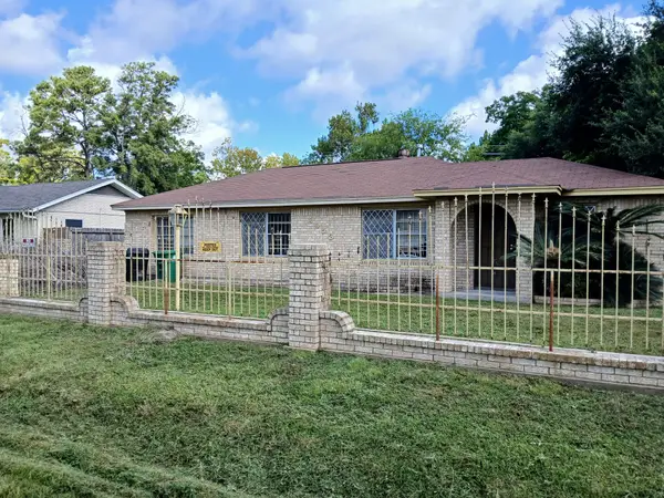 6953 Jay Street, Houston, TX 77028