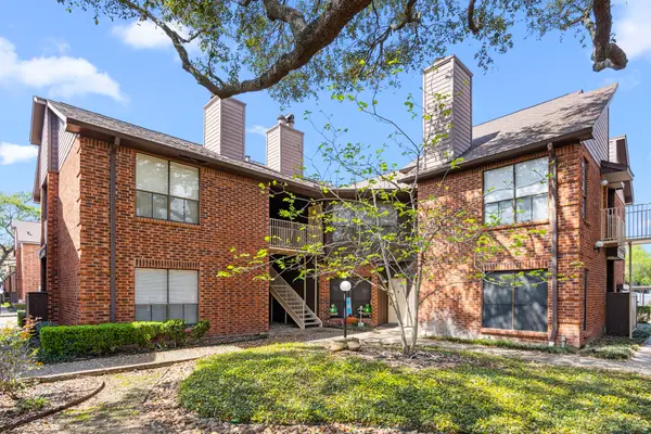 3100 Walnut Bend Lane #120, Houston, TX 77042