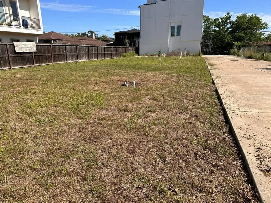 3917, 3919 Griggs Road, Houston, TX 77021 - Image #2