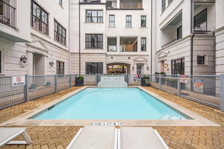 1270 Wood Hollow Drive, Houston, TX 77057 - Image #2