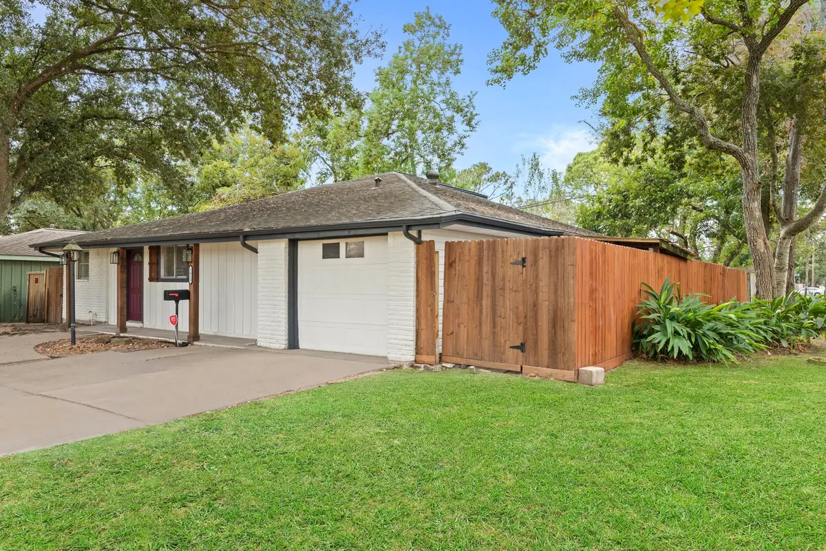 1413 N Natchez Drive, Texas City, TX 77591 - Image #1