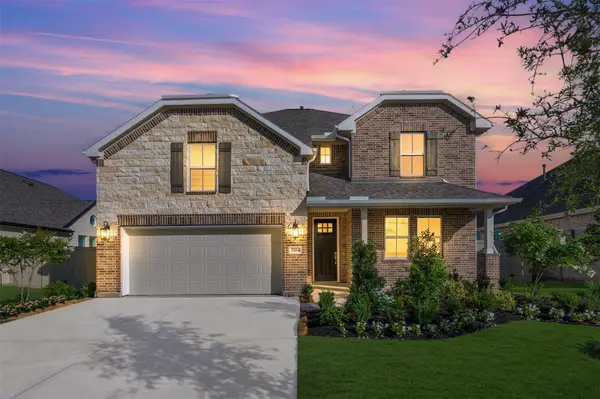 3304 Wickfield Pass Lane, League City, TX 77573