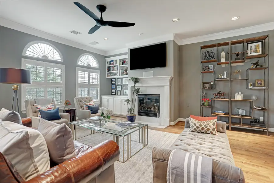 2810 Helena Street, Houston, TX 77006 - Image #3