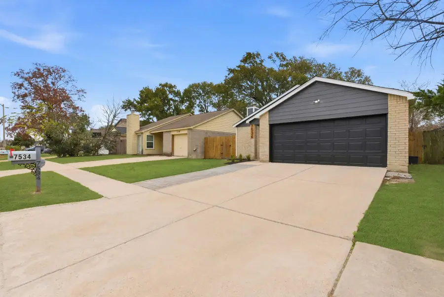 7534 Shaddock Drive, Houston, TX 77041 - Image #3