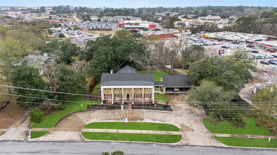 1106 Avenue O, Huntsville, TX 77340 - Image #3