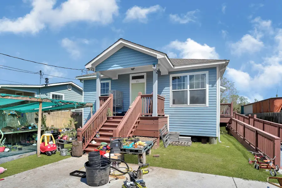 771 10th Street, Dickinson, TX 77539 - #3