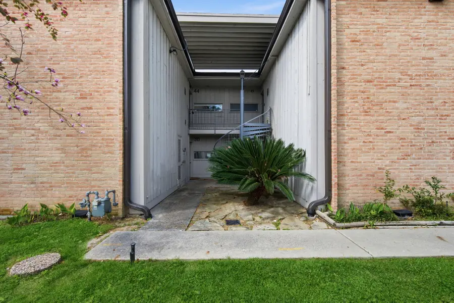 8211 Katy Freeway #44, Houston, TX 77024 - #2