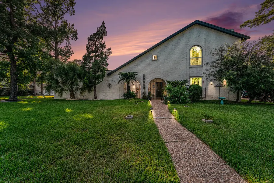 5814 Theall Road, Houston, TX 77066 - Image #3