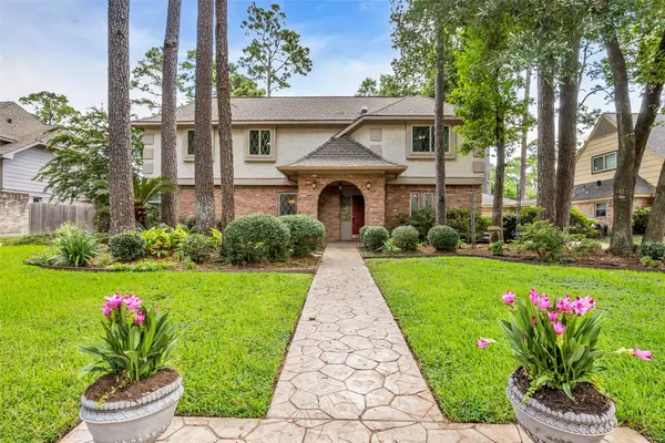 15018 Rose Cottage Drive, Houston, TX 77069